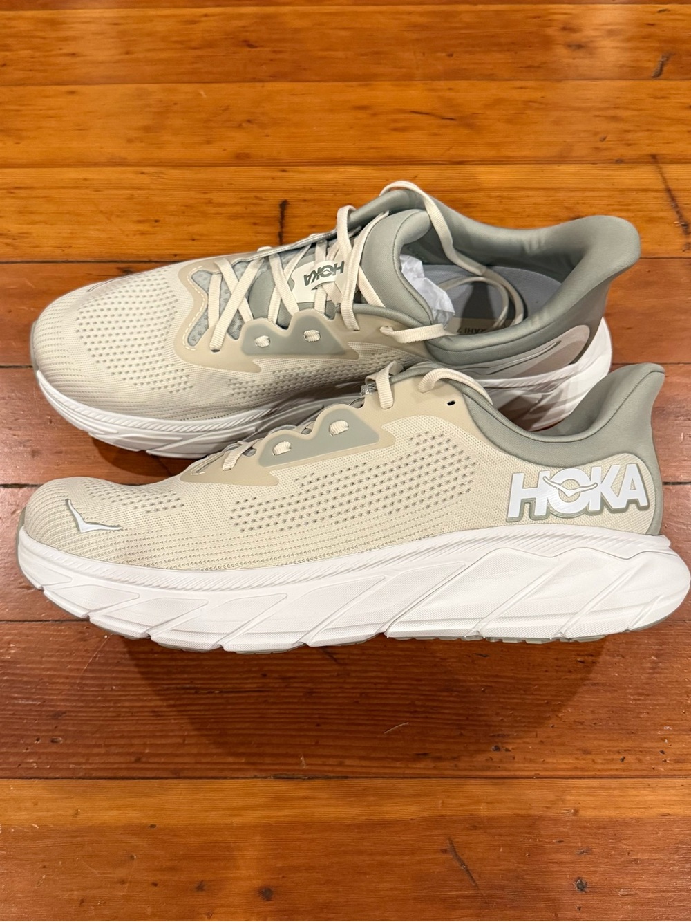 Men’s Hoka Arahi 7 size 14D - Picture 2 of 6